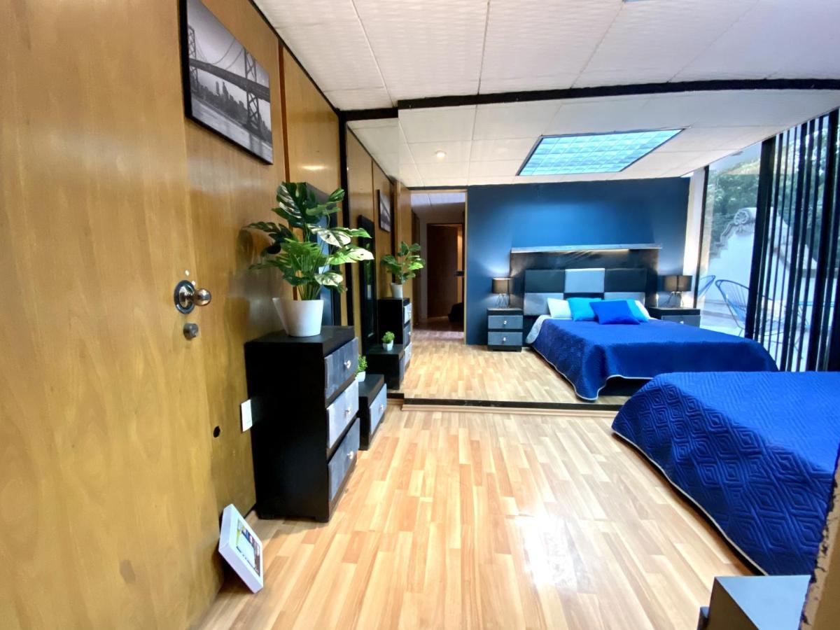 Roomies Hostel Cibeles เม็กซิโกซิตี้ ภายนอก รูปภาพ
